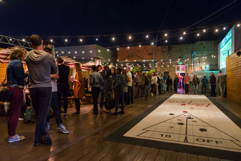 Best Birthday Bars in LA Thrillist