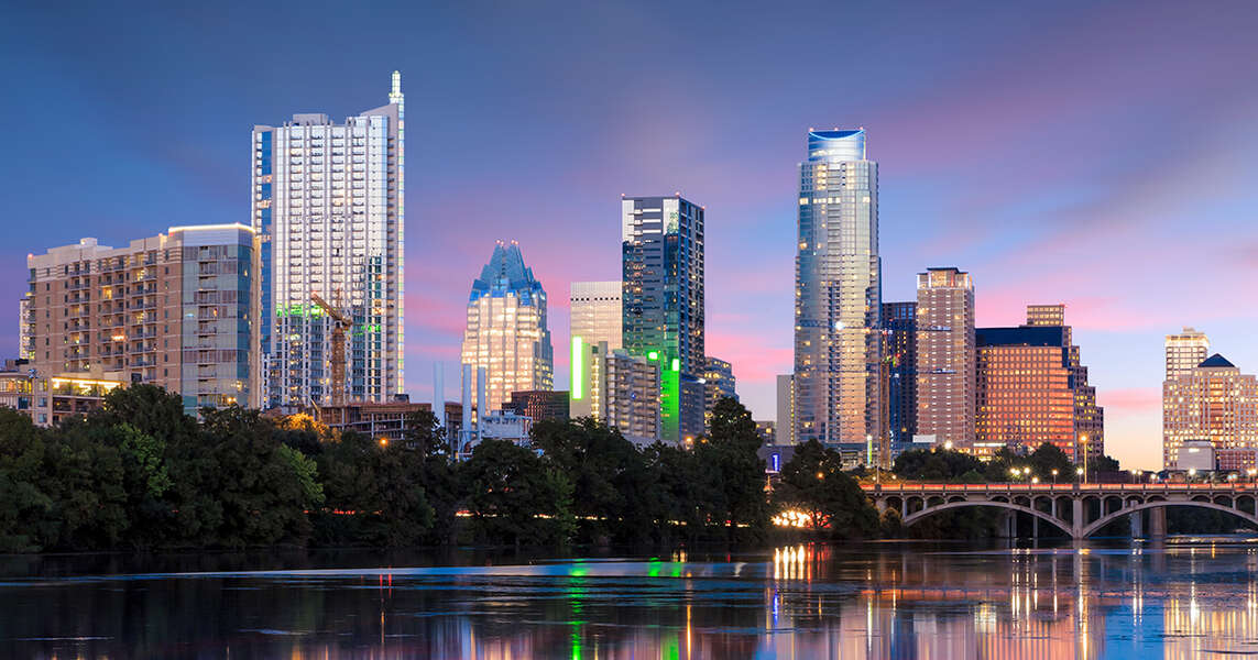 The Best Cities for Singles Based on the Nightlife Thrillist