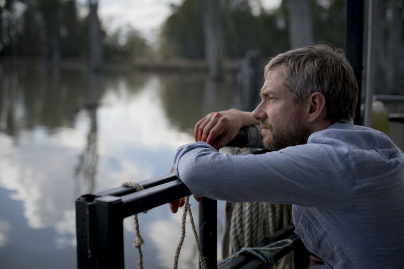 Cargo Netflix Review Martin Freeman's Zombie Movie is a Slow Burn Thrillist
