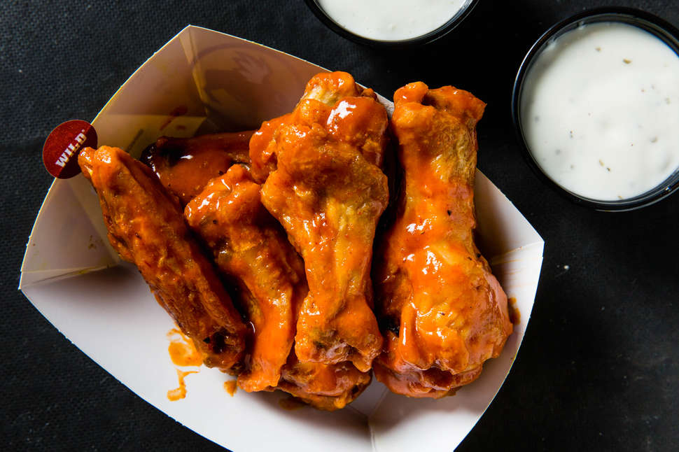 Best Buffalo Wild Wing Sauces and Wing Flavors, Ranked by Wildness