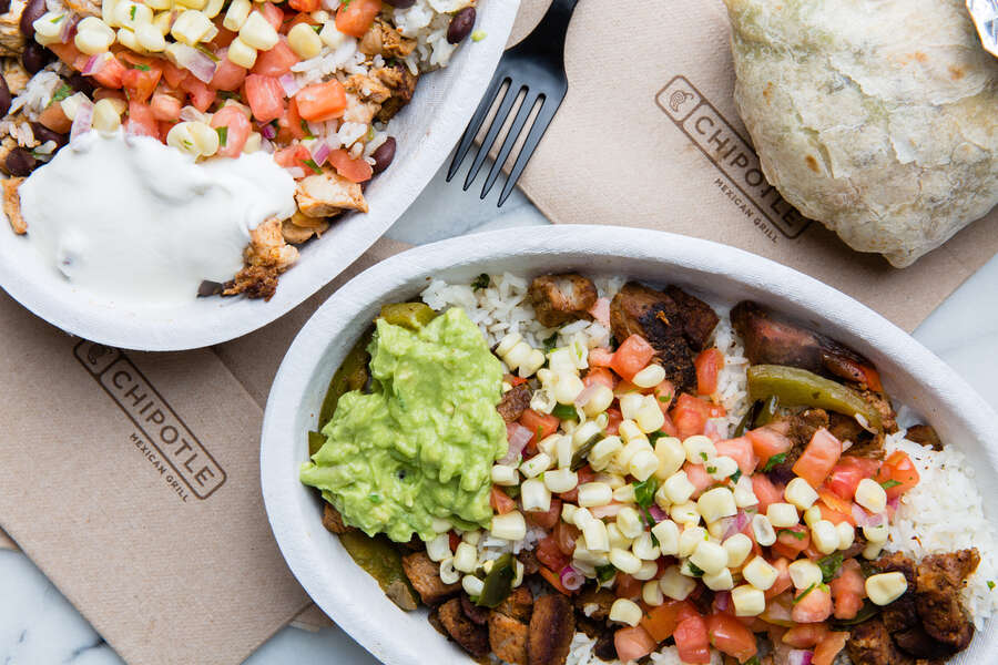 Chipotle Faces Multiple Lawsuits After Ohio Foodborne Illness Outbreak