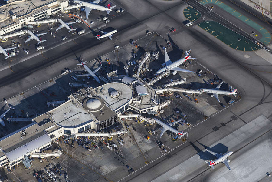 Hawaiian Airlines Flight Cancelled After Returning to Airport 3 Times