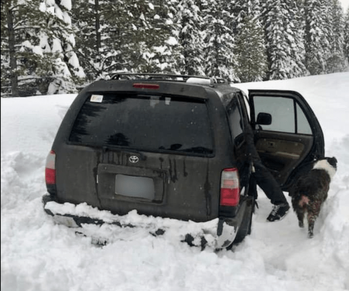 Snowbound Oregon Man Survives on Taco Bell Hot Sauce for Five Days Thrillist