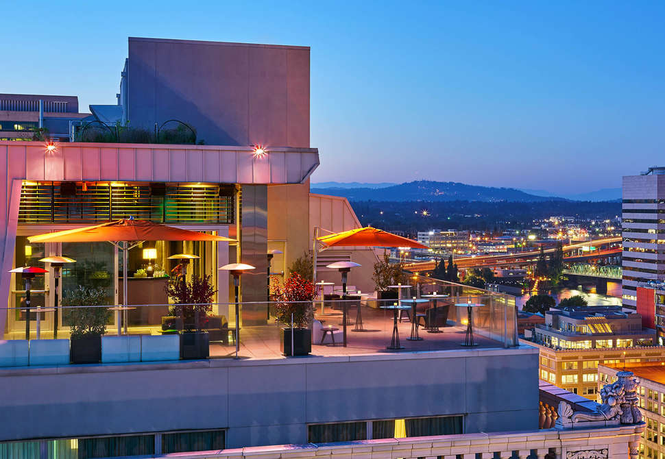 Best Rooftop Bars in America Where to Drink With a View Thrillist