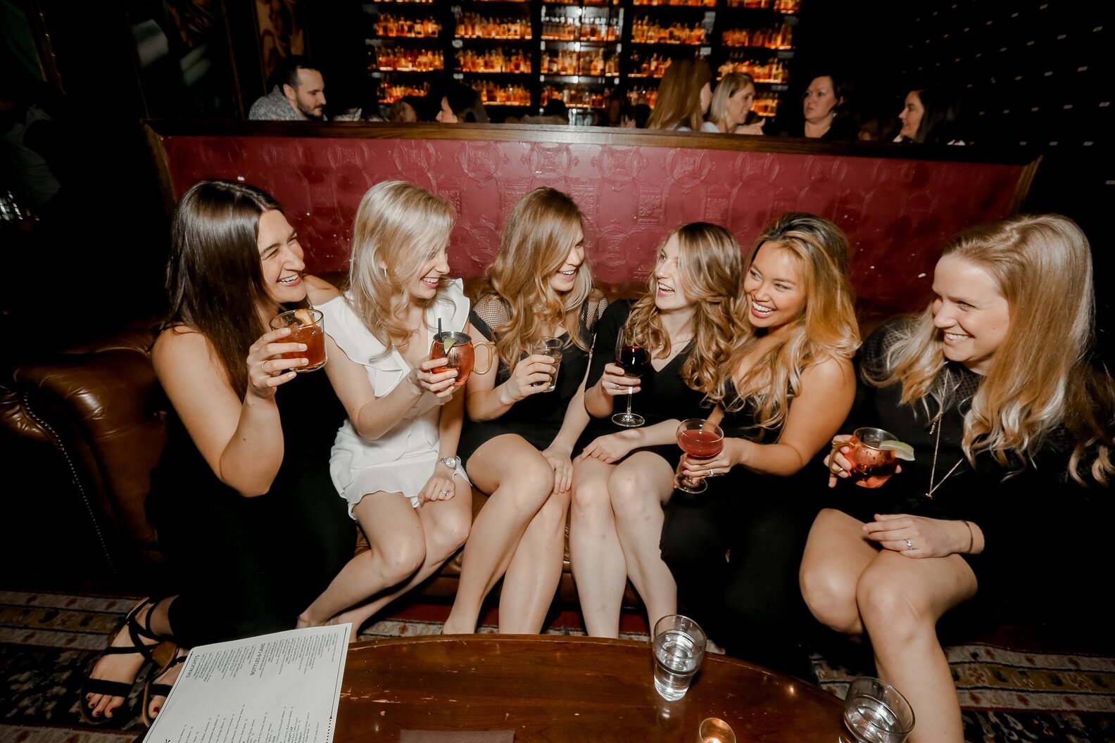 Best Single Bars in Chicago Where to Meet New People & Hook Up Thrillist