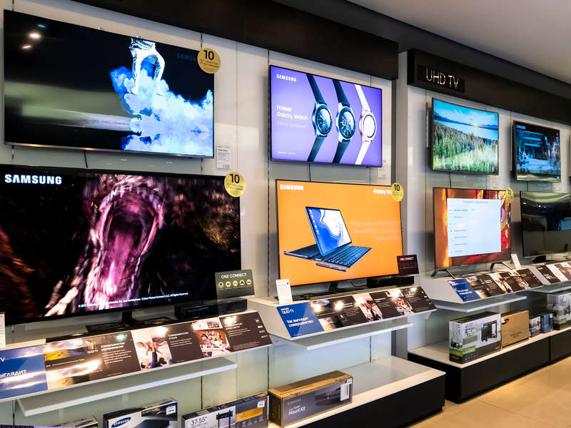 TV Buying Guide 2019 Best Smart TV Deals Right Now for Every Budget Thrillist