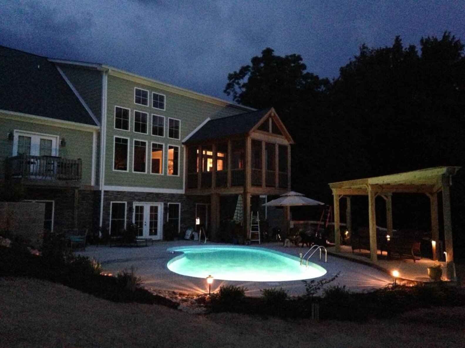 Best Nashville Airbnbs for Bachelor or Bachelorette Parties & Groups