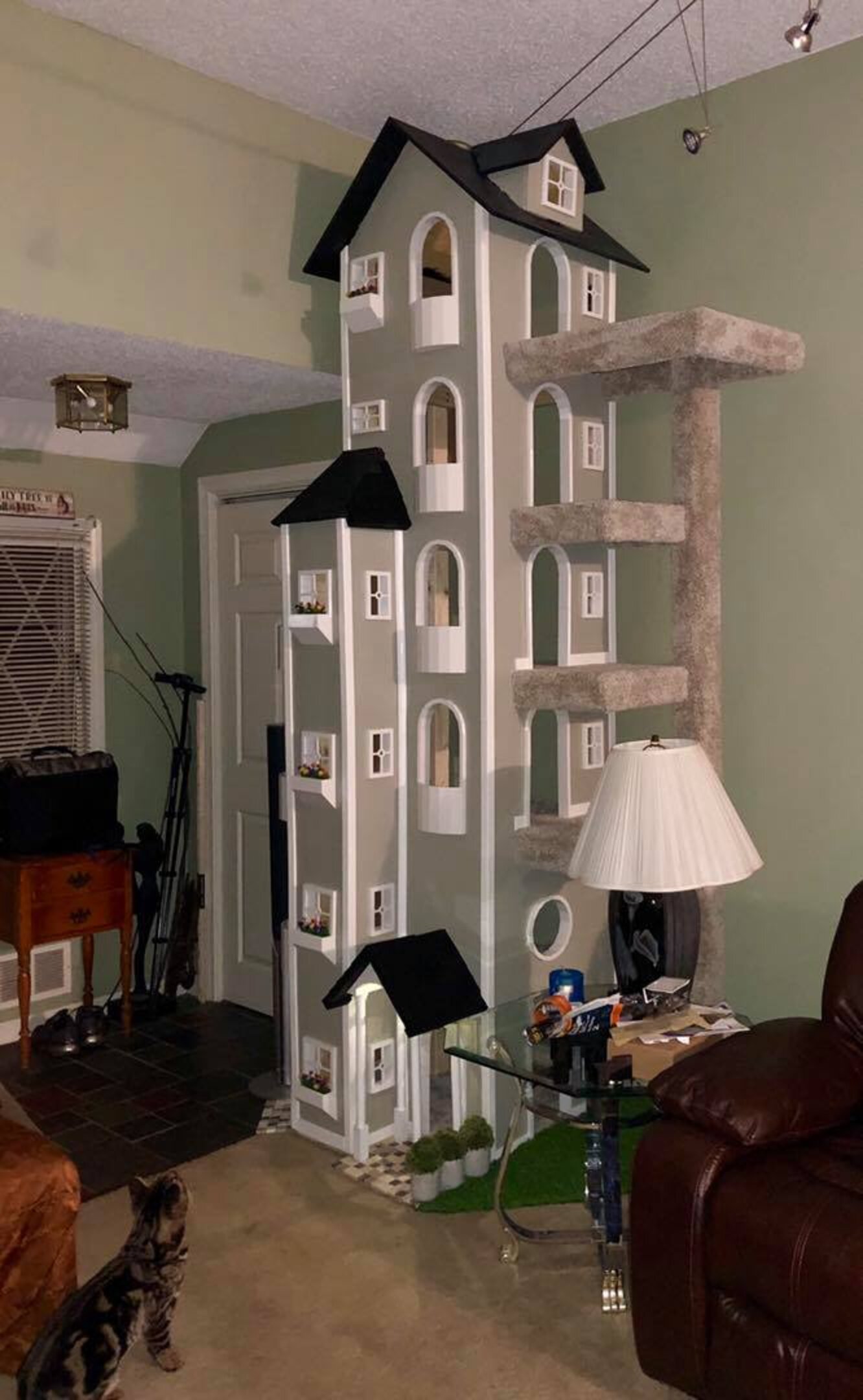 Guy Makes Coolest Cat Tower Ever - The Dodo
