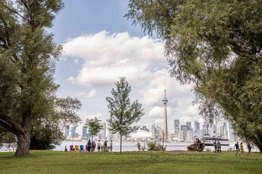 Things to Do Outside In Toronto Best Parks & Beaches to Visit Now Thrillist