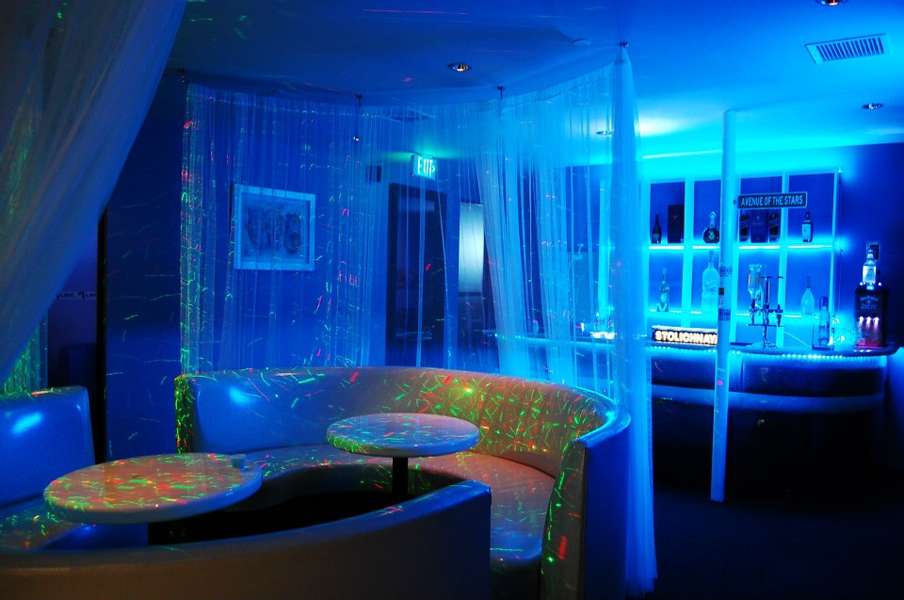 How LA's Koreatown Karaoke Bars Made Me Feel Less Lonely Thrillist