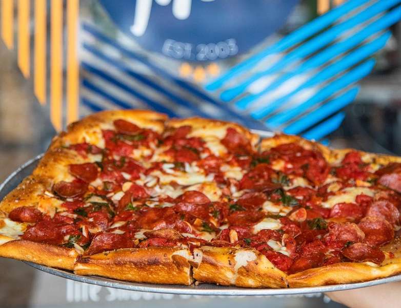 Blue Moon Pizza Atlanta, GA Thrillist