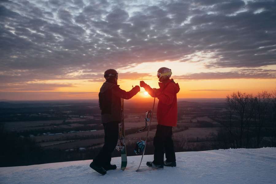 Best Skiing Near DC Top Mountains & Resorts Within Driving Distance