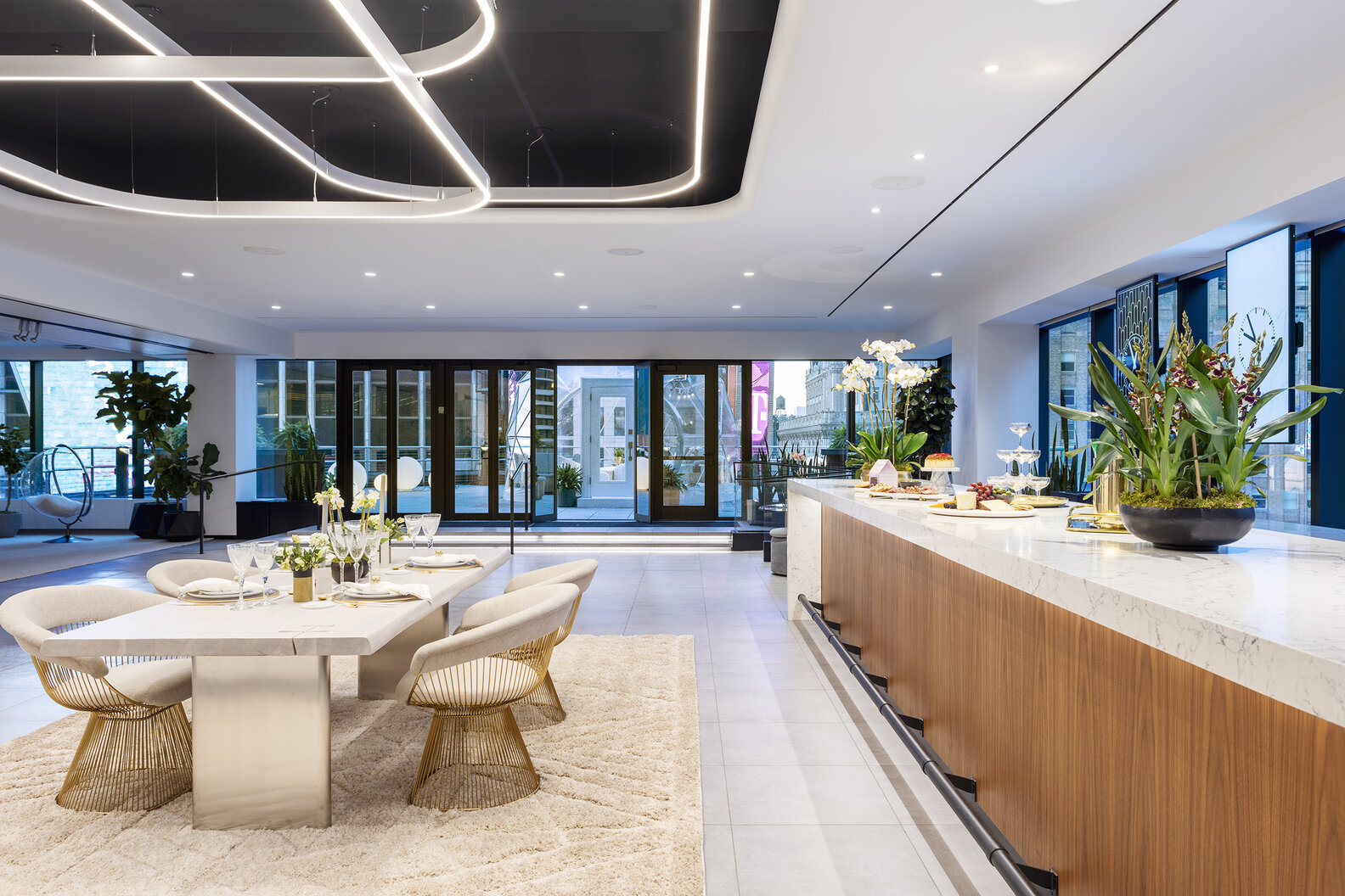 Airbnb Times Square Terrace How to Sleep Under the Ball on New Year's Eve Thrillist