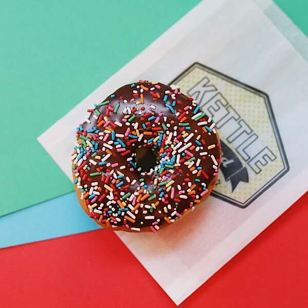 Kettle Glazed Doughnuts Los Angeles, CA Thrillist