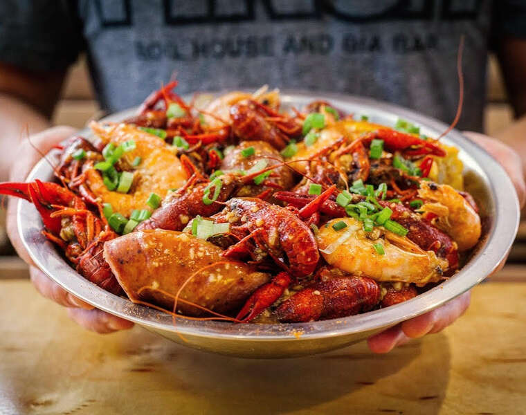 Pinch Boil House and Bia Bar A San Antonio, TX Thrillist