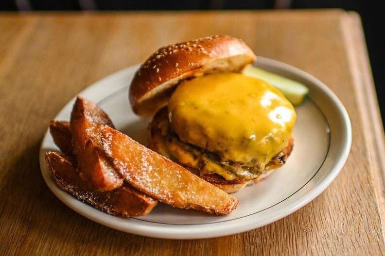 Best Burger Thrillist New York 2023 Best Burgers In Nyc: Good Burger Spots For Delivery & Takeout Orders - Thrillist