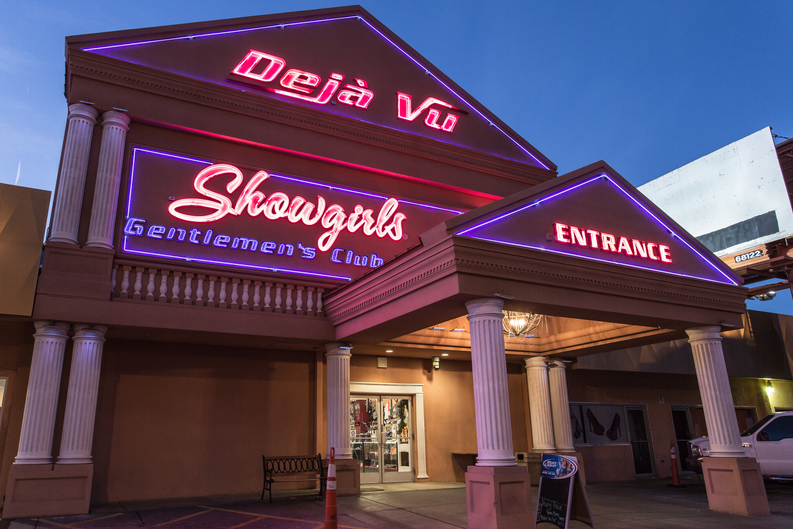 Best Strip Clubs In Las Vegas For... - Lavish Vegas Best Strip Clubs In Las Vegas: All The Hottest Spots You Need To Check Out - Thrillist