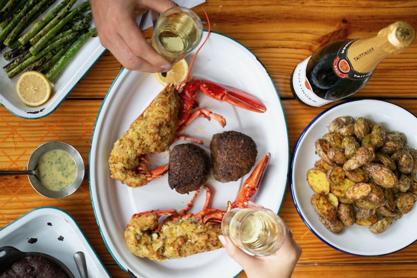 Restaurants Open On Christmas In Austin 2022 Austin Restaurants Open On Christmas Day & During The Holidays - Thrillist