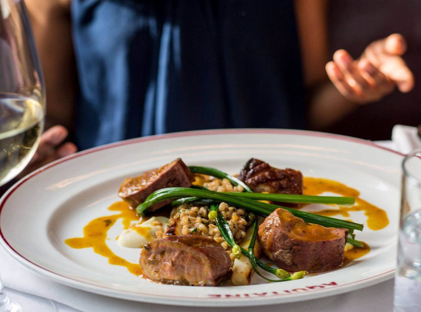 Christmas Lunch Boston 2022 Brewing Boston Restaurants Open Through The Christmas & Holiday Season - Thrillist