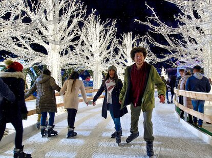 Winter Wonderland Las Vegas 2022 Celebrate The Holidays In Las Vegas At These Festive Events 2021 - Thrillist