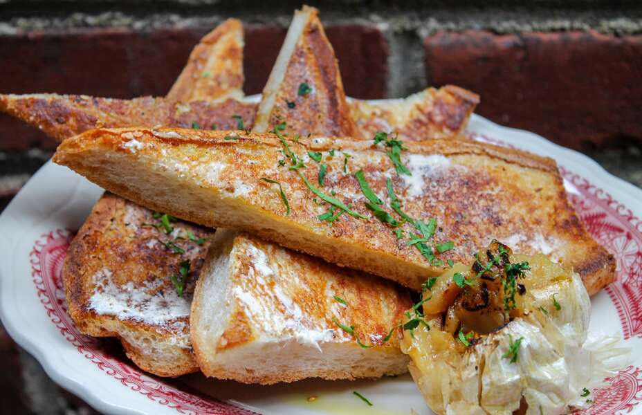 How to Make Garlic Bread RestaurantQuality Recipe Thrillist