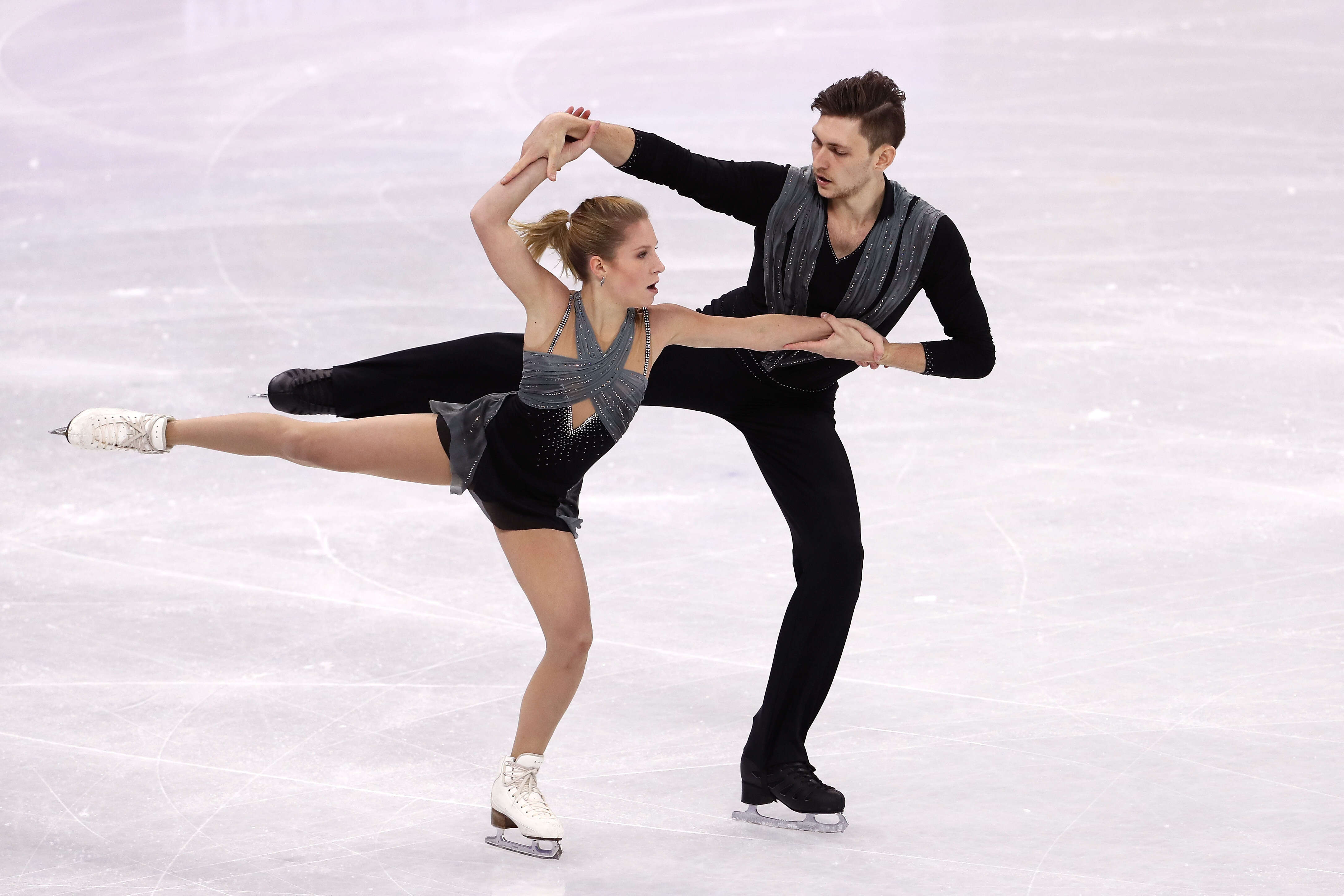 Winter Olympics 2022 Ice Dancing Figure Skating At The 2022 Winter Olympics: Everything You Need To Know - Thrillist