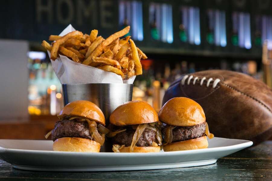 Best Sports Bars in NYC Where to Watch & Drink on Game Day Thrillist