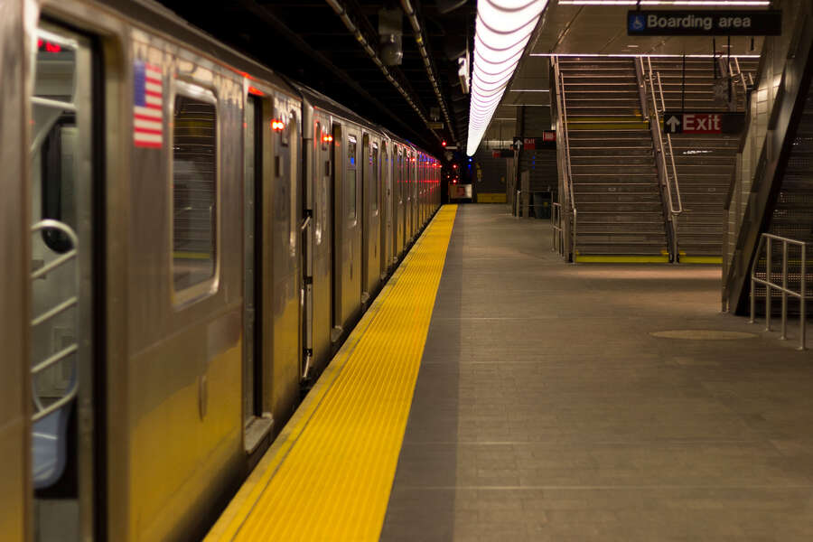 MTA Announces Subway Platform Door Install at 3 NYC Stations Thrillist