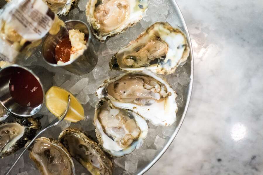 Hank's Oyster Bar Washington, D.C. Thrillist