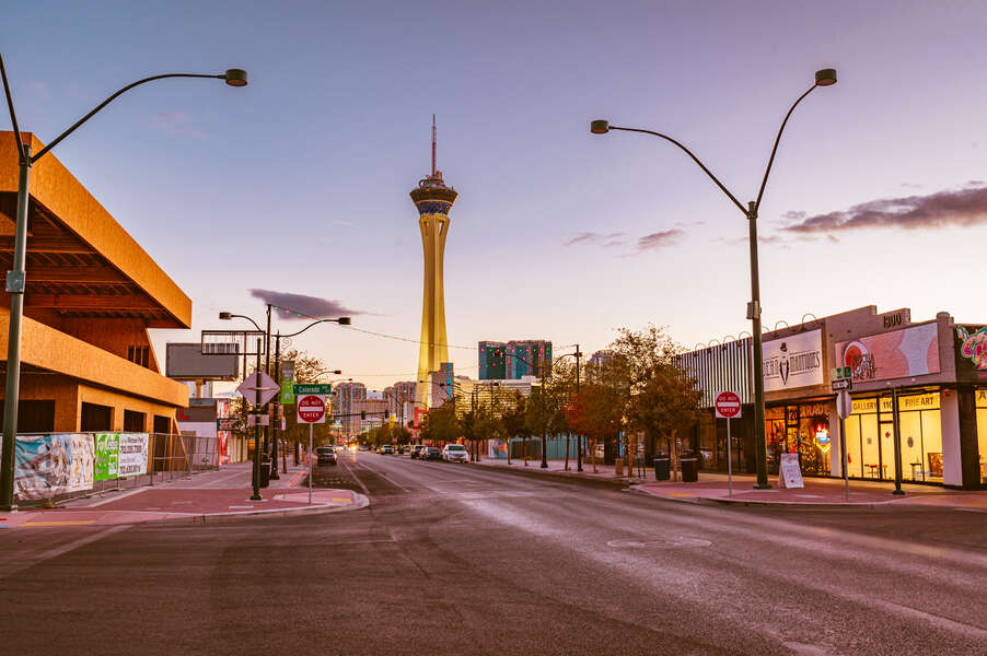 Best Things to Do and See in Las Vegas' Downtown Arts District Thrillist