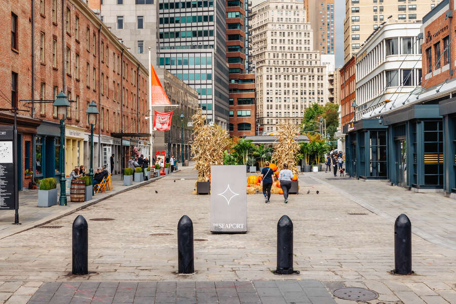 Best Restaurants, Hotels, and Things to Do in The Seaport, New York