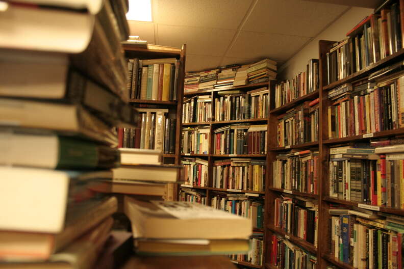 Eyepopping, Independent Bookstores In Canada BookJelly, 54 OFF