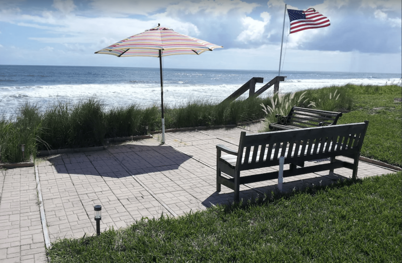 This DogFriendly Vacation Rental Home In Florida Comes With Its Own