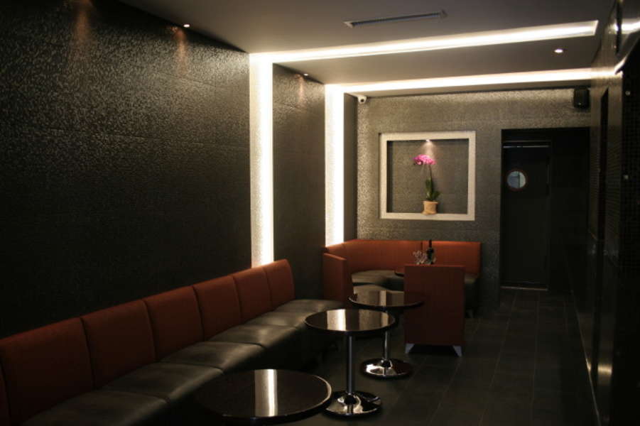 Walle A Bar in New York, NY Thrillist