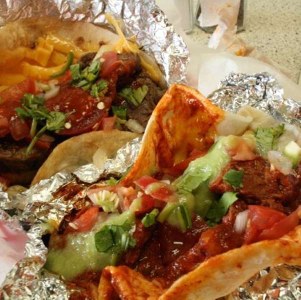 Michael's Tacos Eat Thrillist Austin