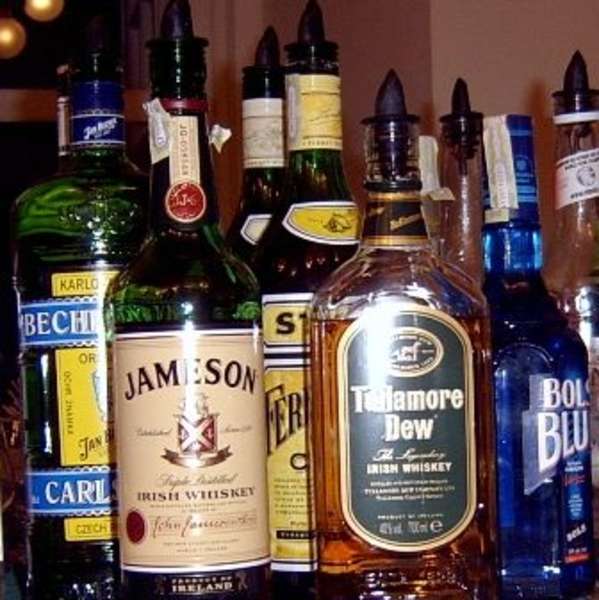 Irish Whiskey Tasting at Idle Rich Pub Drink Thrillist Dallas