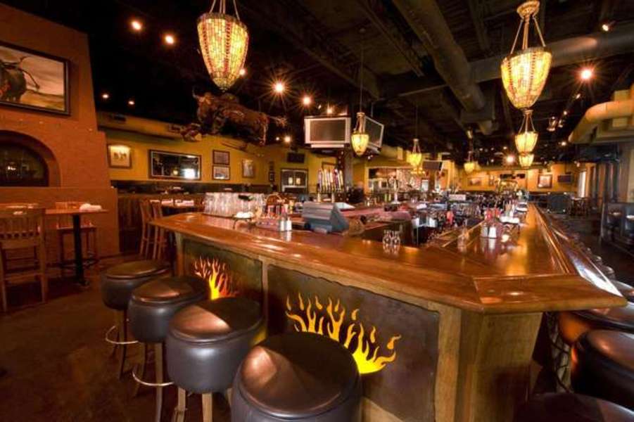 Axel's Bonfire Winter Menu Eat Thrillist Minneapolis