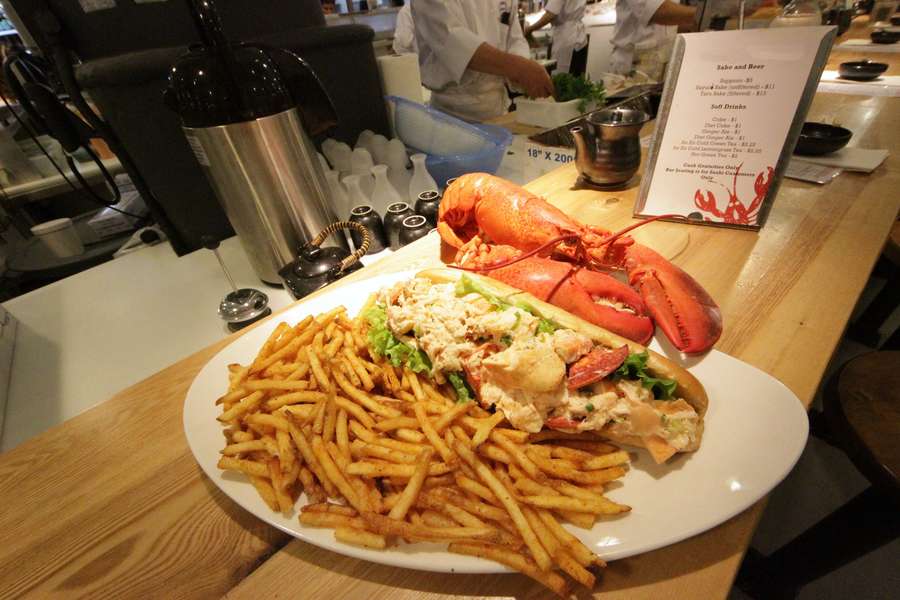 A Footlong Lobster Roll Things to Do in New York This Weekend June