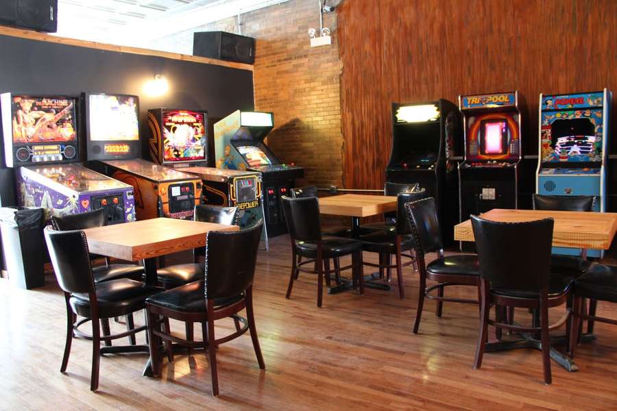 Emporium Arcade Bar Drink Thrillist Chicago