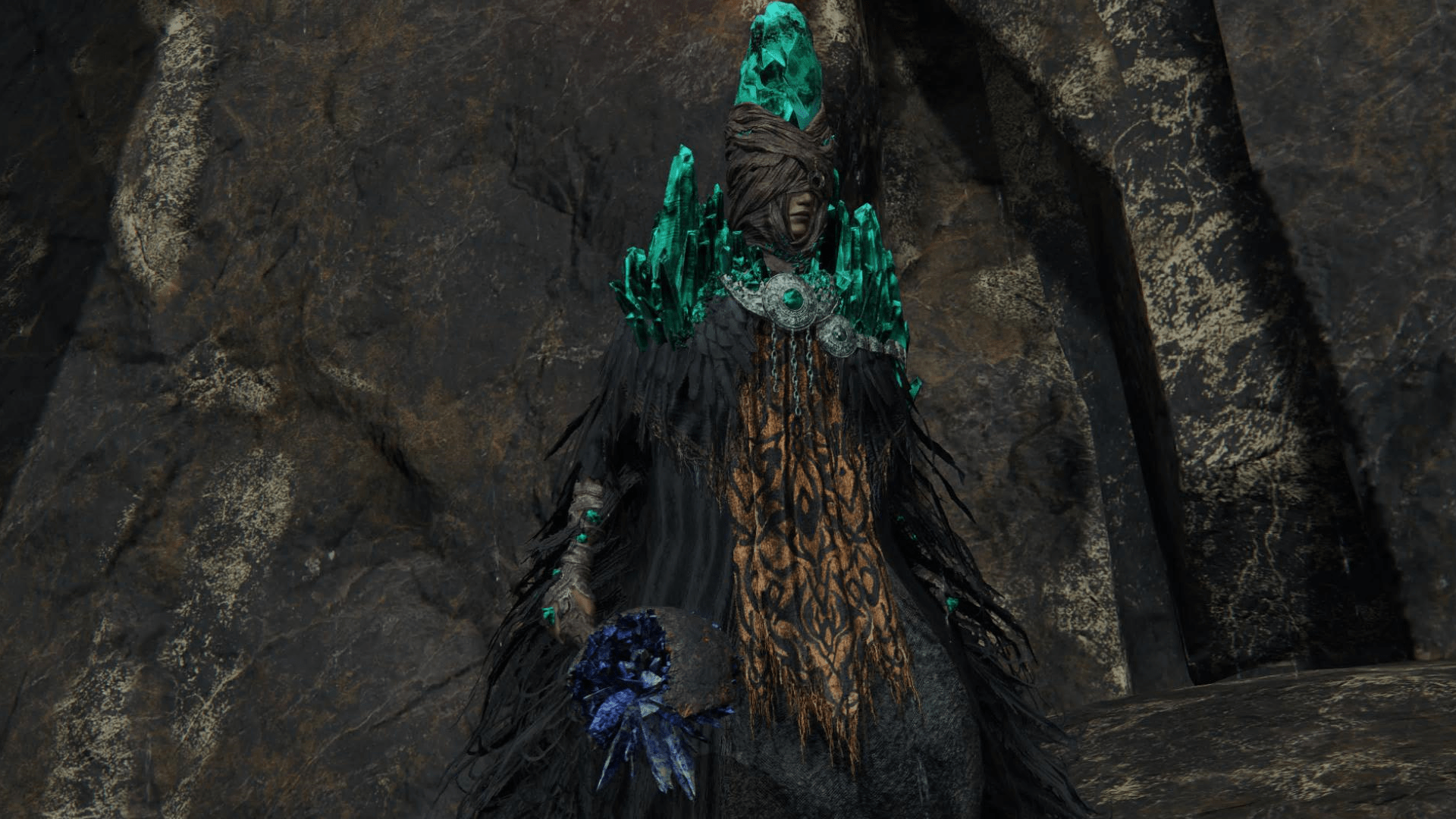 Best Elden Ring Sorcerer build: stats, weapon, armor and talismans 