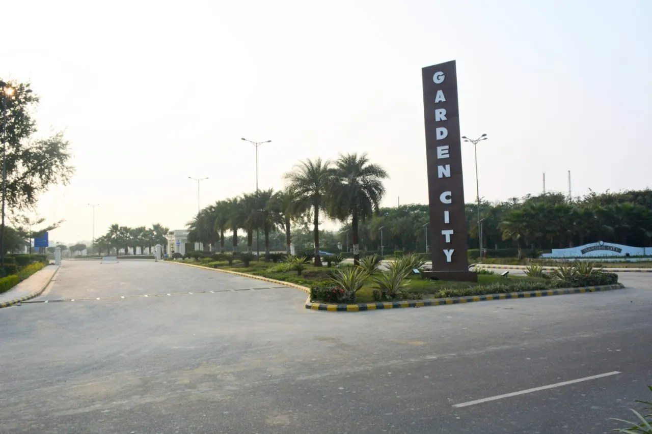 About DLF Garden City Plots in Gurgaon , Haryana with property type