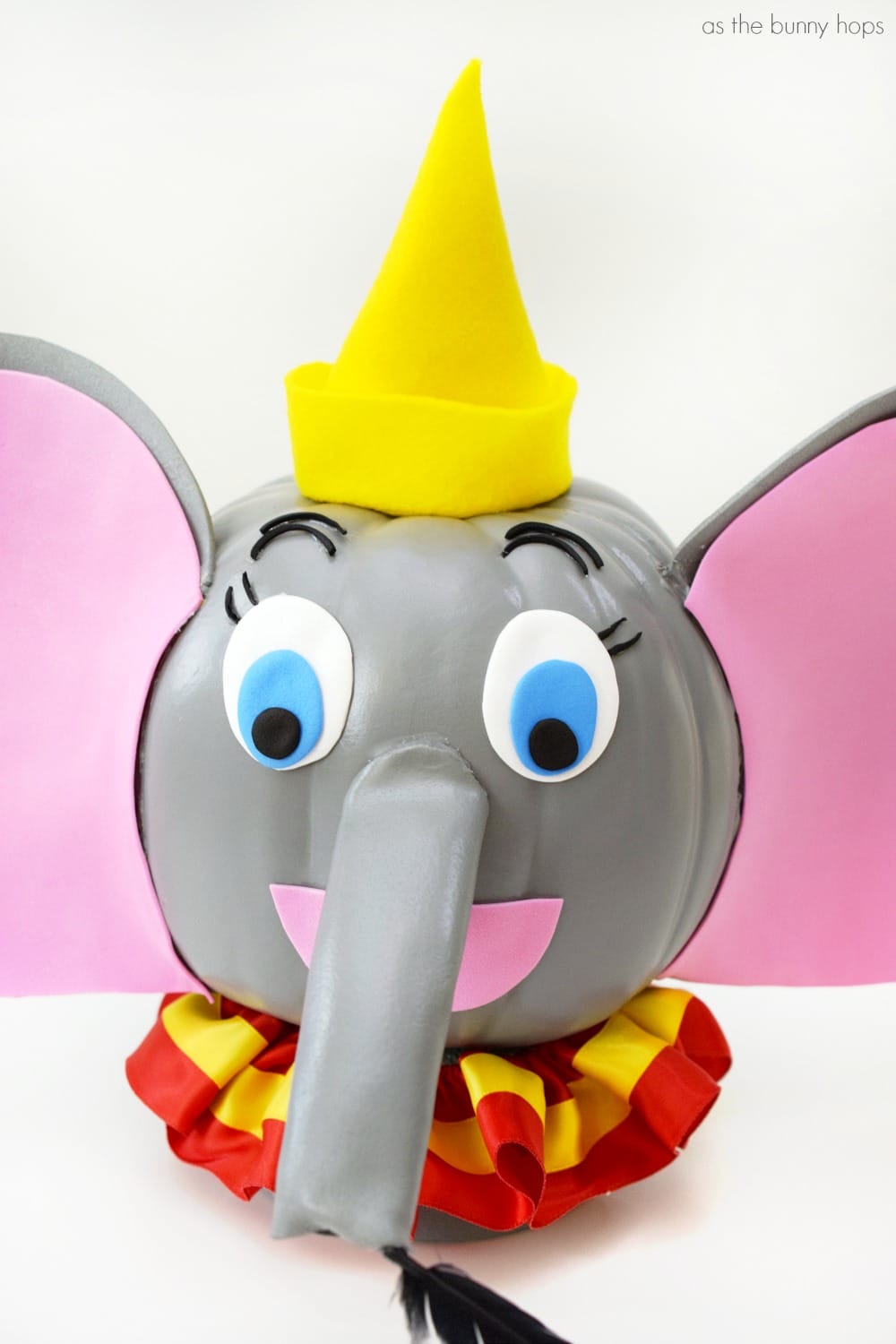 Disney's Dumbo Pumpkin As The Bunny Hops®