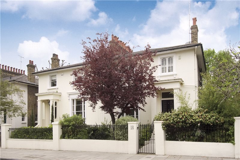 House For Sale in Clifton Hill St John's Wood NW8