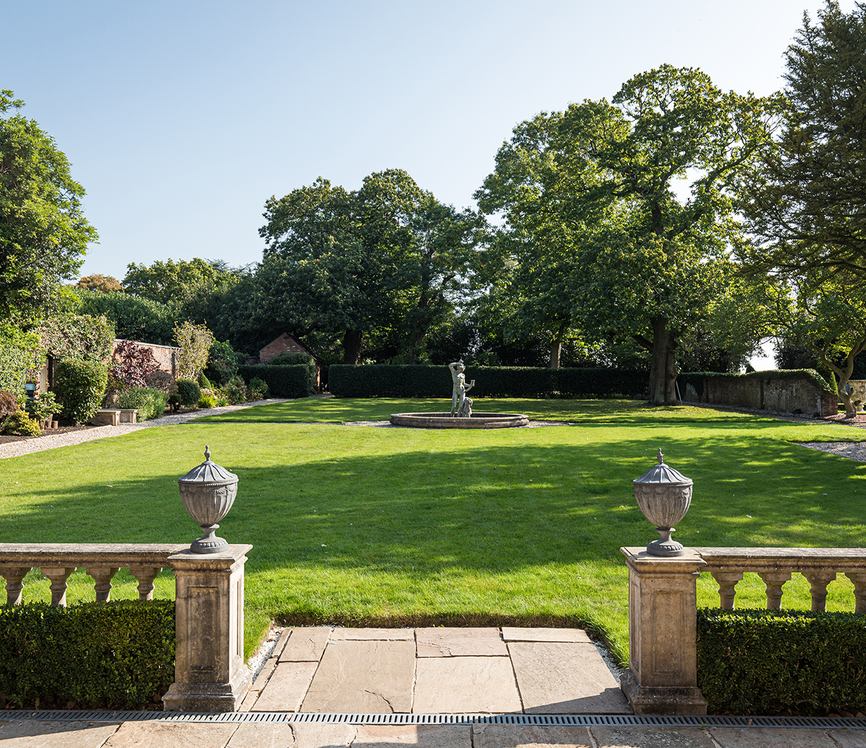 Rural Properties Aston Knowles