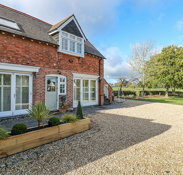 Luxury Estate Agent Based In Sutton Coldfield Aston Knowles