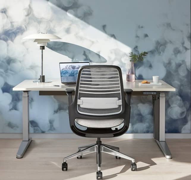 Top 10 Best Office Chairs for Long Hours Sitting Comfortably on End