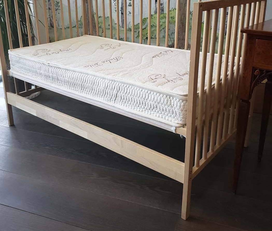 Cleaning a mattress is an easy task