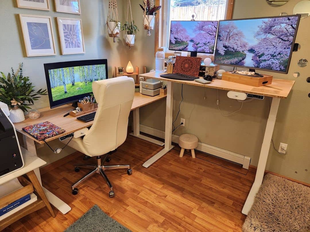 The 4 best standing desks for Tall People from 6' 6'8"