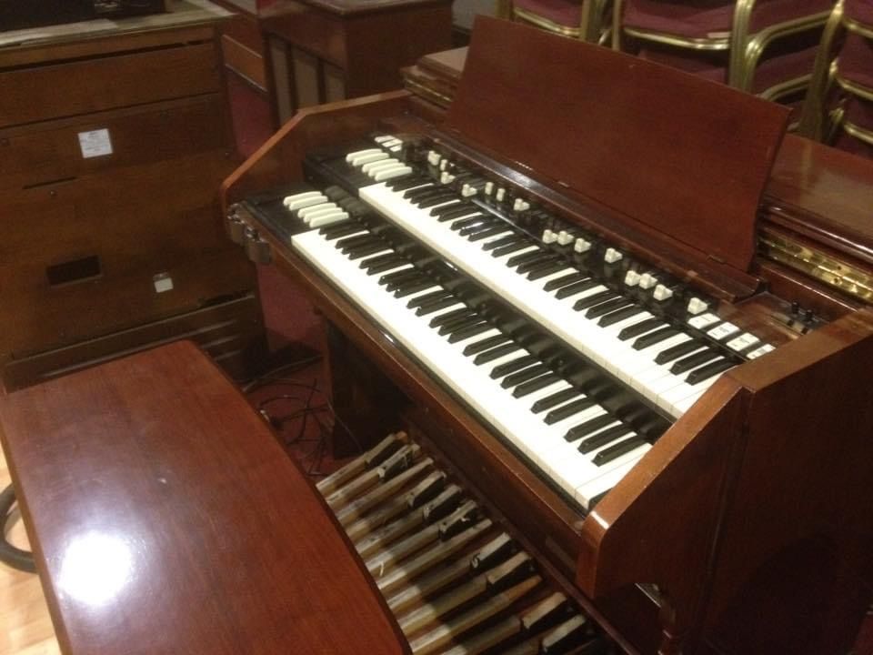 Electronic Organs Astoria Centre