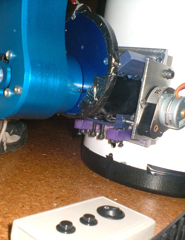 Homemade DIY focuser for telescope with computer control.